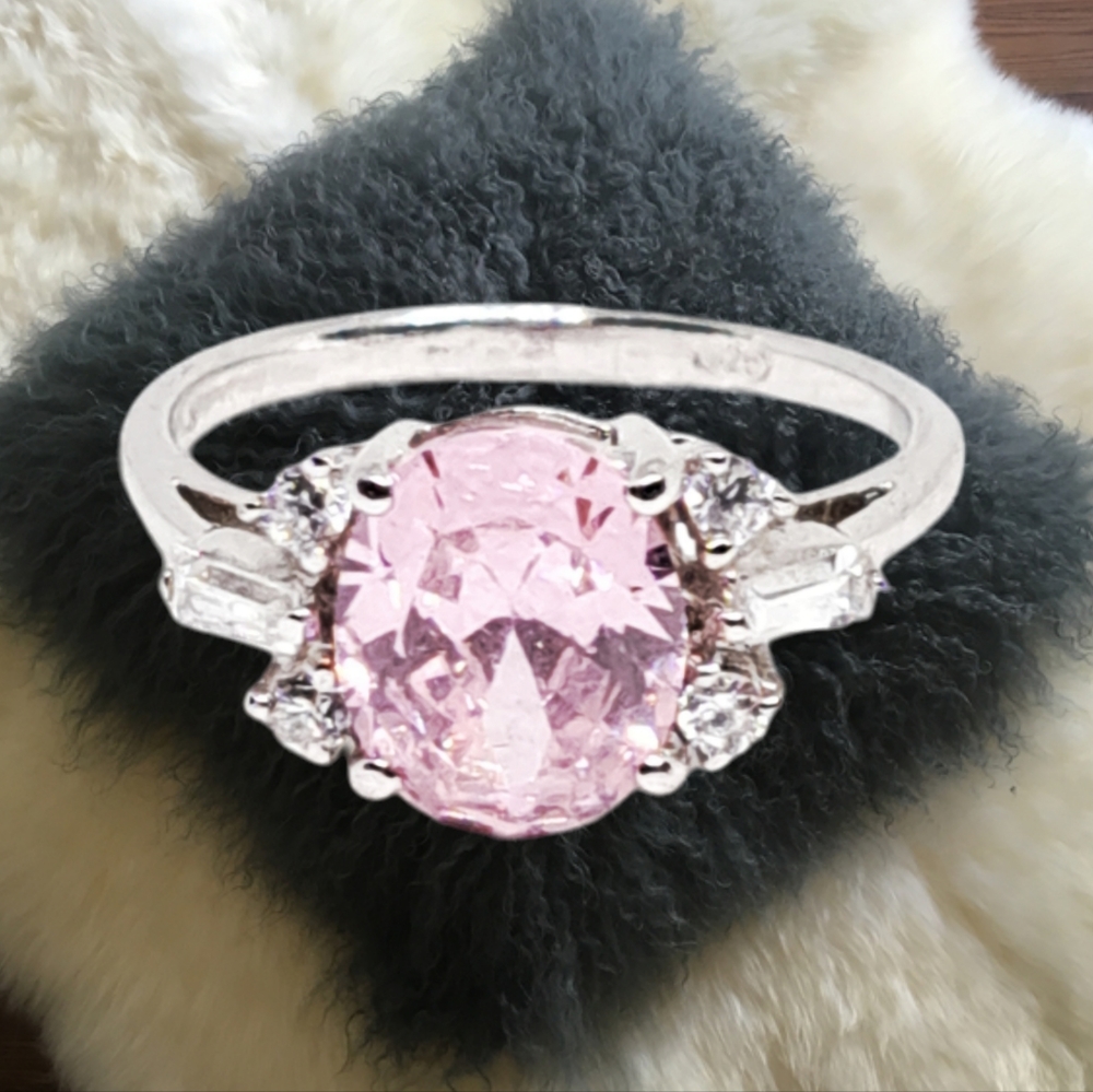 Pink Sapphire Sterling Silver Ring with 3 CZ Stones on Each Side. Size 8 NWOT - Picture 1 of 6